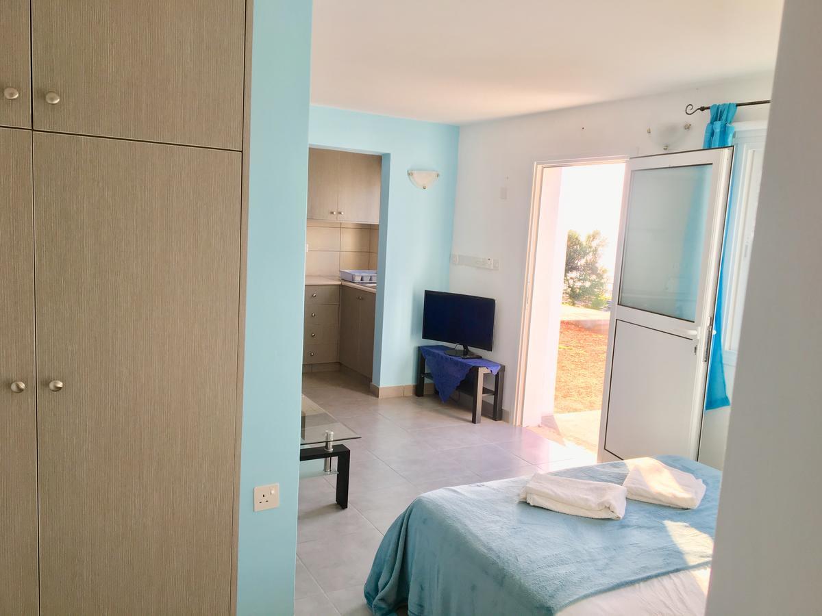 A.A Michael Apartments Pachyammos Екстер'єр фото