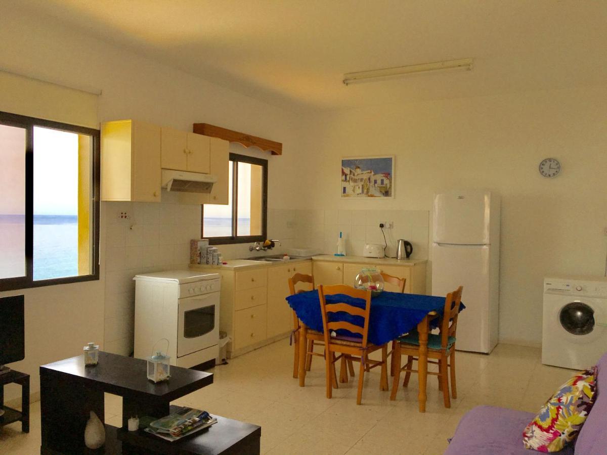 A.A Michael Apartments Pachyammos Екстер'єр фото